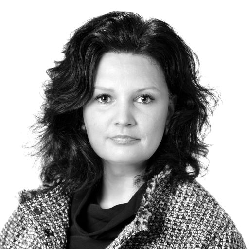 Mag. Dr. Sandra Pieringer