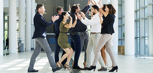bachelor-ce-management-management-600×288
