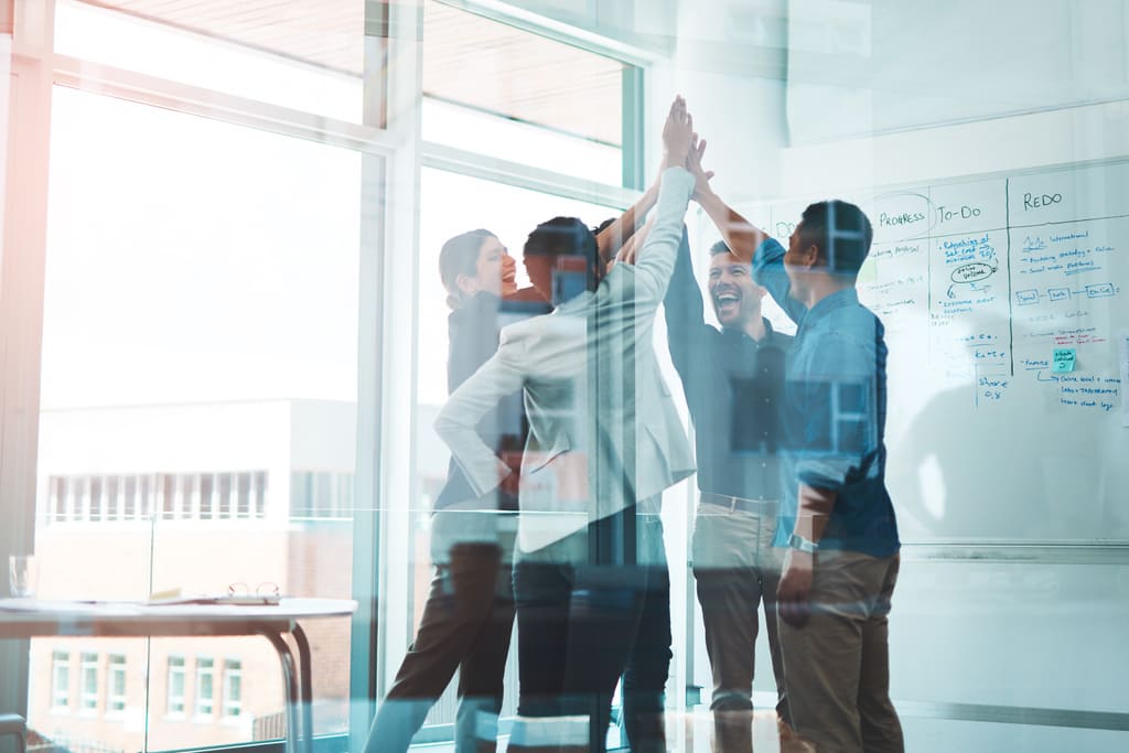 business-team-high-five_1024x683